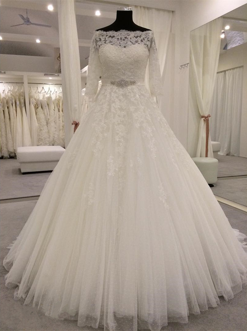 Xw107 Vintage Wedding Gowns,lace Wedding Dress,off The Shoulder Wedding Dress,real Sample Wedding Dress,princess Bridal Dress,long Sleeves
