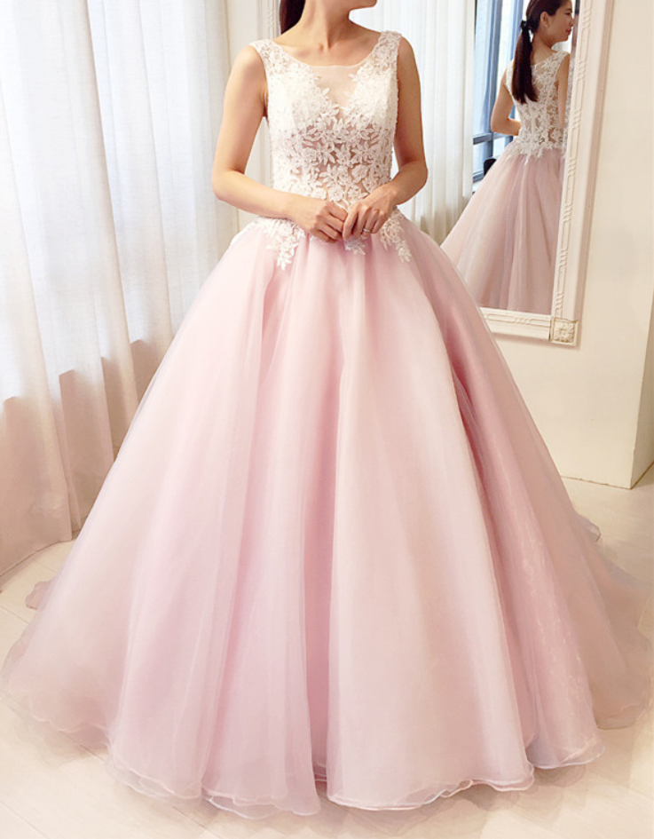 gorgeous pink dresses