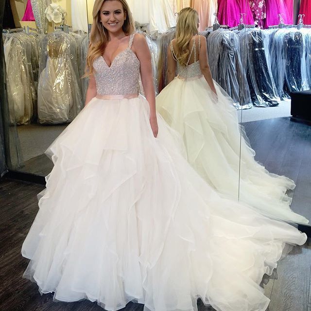 Top Beading Organza Long Wedding Dress White Ball Gown Wedding